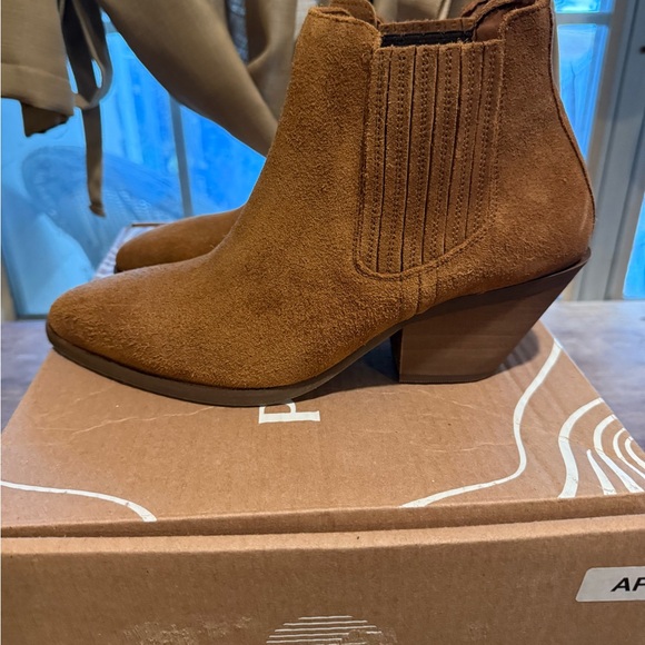 Women's Patina PLG Dakota Western Boot. Size 8. - Picture 10 of 10